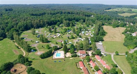 virton camping|Camping La Colline****